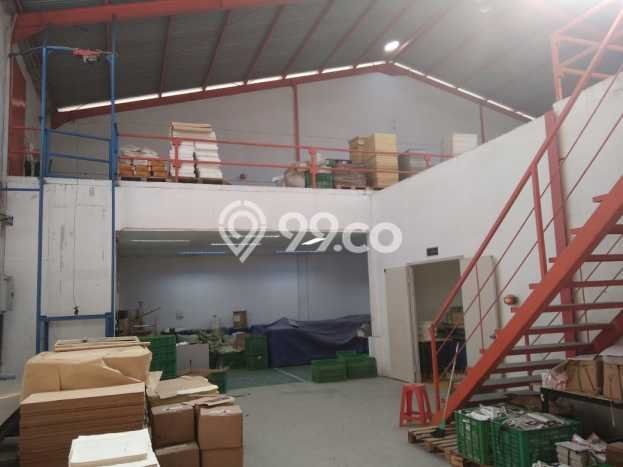 Unit Gudang Paling Strategis di Cipondoh Tangerang dengan LB 525m2 Unit Gudang Paling Strategis di Cipondoh Tangerang dengan LB 525m2