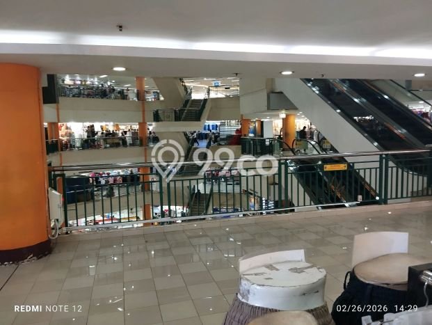 Disewakan Komersial di Kawasan Ramai Cempaka Mas Luas 8m2 Disewakan Komersial di Kawasan Ramai Cempaka Mas Luas 8m2