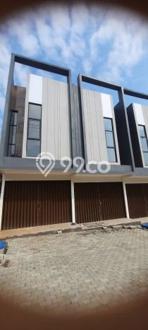 Ruko Dijual Lokasi Emas di Citeureup Luas 67m2 Ruko Dijual Lokasi Emas di Citeureup Luas 67m2