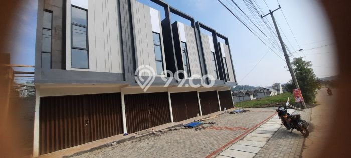 Ruko Dijual Lokasi Emas di Citeureup Luas 67m2 Ruko Dijual Lokasi Emas di Citeureup Luas 67m2