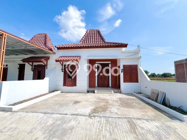 Rumah Minimalis Dijual Lokasi Prambanan 2 Kamar dengan Luas Tanah 80m2 Rumah Minimalis Dijual Lokasi Prambanan 2 Kamar dengan Luas Tanah 80m2