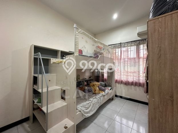 Dijual Hunian Rumah Terawat 3 KT di Taman Kopo Indah, Bandung Dijual Hunian Rumah Terawat 3 KT di Taman Kopo Indah, Bandung
