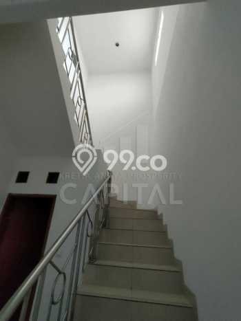 Ruko Dijual di Bandung LT 129m2 & LB 197m2 Lokasi Terbaik! Ruko Dijual di Bandung LT 129m2 & LB 197m2 Lokasi Terbaik!