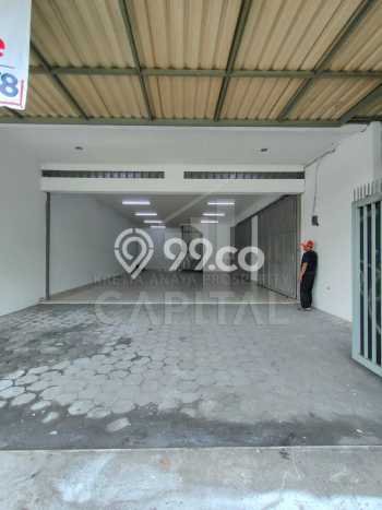 Ruko Dijual di Bandung LT 129m2 & LB 197m2 Lokasi Terbaik! Ruko Dijual di Bandung LT 129m2 & LB 197m2 Lokasi Terbaik!