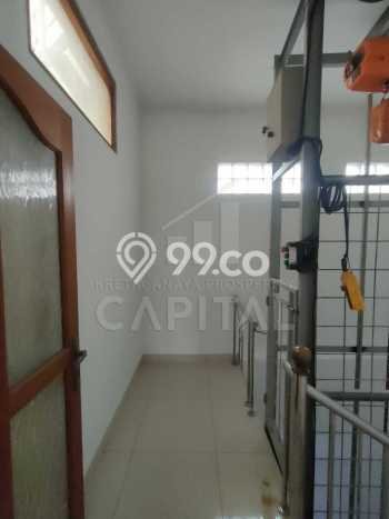 Ruko Dijual di Bandung LT 129m2 & LB 197m2 Lokasi Terbaik! Ruko Dijual di Bandung LT 129m2 & LB 197m2 Lokasi Terbaik!