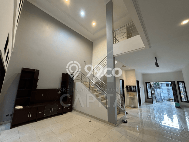 Rumah Luxury Modern Siap Huni di Taman Holis Indah Bandung Rumah Luxury Modern Siap Huni di Taman Holis Indah Bandung