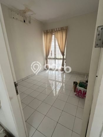 Disewakan Cepat Rumah Kondisi Bagus di Kawasan BSD, Tangerang Selatan Disewakan Cepat Rumah Kondisi Bagus di Kawasan BSD, Tangerang Selatan