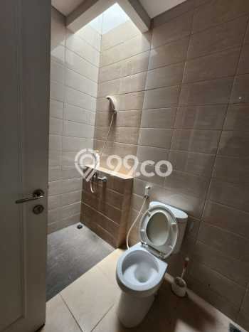 For Sale! Premium House LT 140m2 Desain Elegan di Alam Sutera For Sale! Premium House LT 140m2 Desain Elegan di Alam Sutera