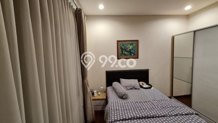 SPECIAL PRICE! Rumah Asri lokasi , LT 300m2m² LB 600m2m² SPECIAL PRICE! Rumah Asri lokasi , LT 300m2m² LB 600m2m²