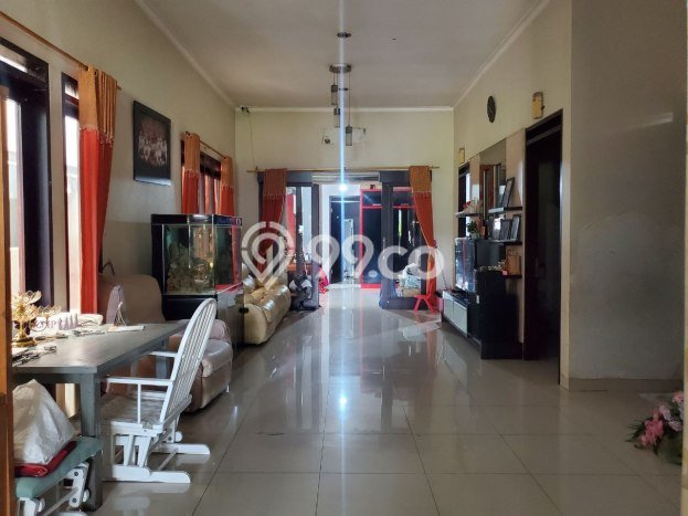 Jual Segera Rumah 4 KT 3 KM di Batununggal, Bandung Jual Segera Rumah 4 KT 3 KM di Batununggal, Bandung