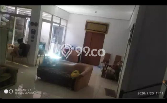 Rumah Nyaman dengan Luas Tanah 202m² dan Luas Bangunan 160m² di Area Terusan Buah Batu, Bandung Rumah Nyaman dengan Luas Tanah 202m² dan Luas Bangunan 160m² di Area Terusan Buah Batu, Bandung