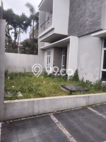 PROMO SPESIAL! Rumah Siap Huni lokasi , Bandung, LT 225m2m² Bangunan 230m2m² PROMO SPESIAL! Rumah Siap Huni lokasi , Bandung, LT 225m2m² Bangunan 230m2m²