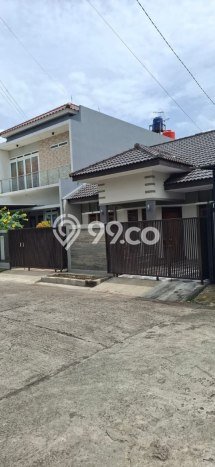 For Sale Hunian Rumah Terawat 2 KT di Taman Holis Indah, Bandung For Sale Hunian Rumah Terawat 2 KT di Taman Holis Indah, Bandung