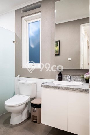 SPECIAL PROPERTY! Rumah area , LT 332m2m² LB 420m2m² SPECIAL PROPERTY! Rumah area , LT 332m2m² LB 420m2m²