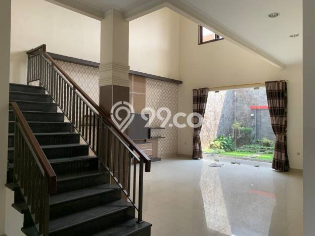 Dijual Rumah Mewah Exclusive di Batununggal, Bandung Dijual Rumah Mewah Exclusive di Batununggal, Bandung
