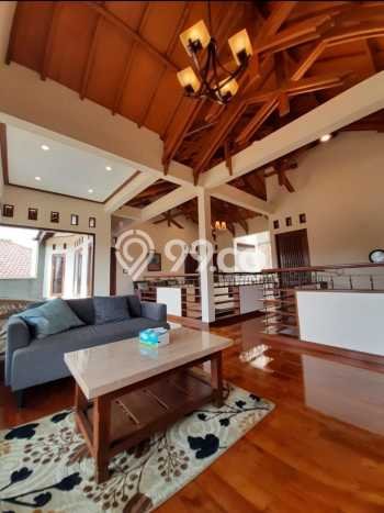 DIJUAL CEPAT! Rumah Modern di , Bandung, Luas 327m2m² Bangunan 460m2m² BISA KPR! DIJUAL CEPAT! Rumah Modern di , Bandung, Luas 327m2m² Bangunan 460m2m² BISA KPR!