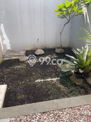 Rumah Berkualitas di , Bandung, Luas 179m2m² LB 225m2m² - HARGA NEGO! Rumah Berkualitas di , Bandung, Luas 179m2m² LB 225m2m² - HARGA NEGO!
