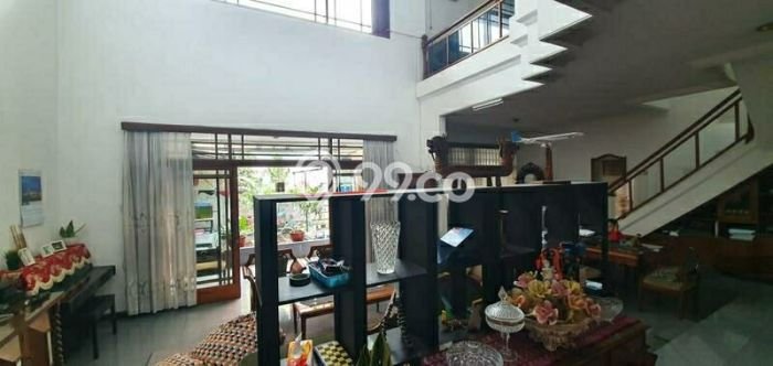 INVESTASI CERDAS! Rumah Premium Sayap Dago, Bandung, Luas Tanah 441m² LB 330m² INVESTASI CERDAS! Rumah Premium Sayap Dago, Bandung, Luas Tanah 441m² LB 330m²