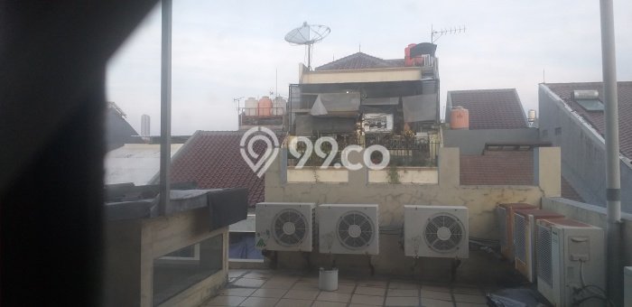 For Sale Rumah 9 Kamar Lokasi Ideal Bagus dan Strategis di Kelapa Gading For Sale Rumah 9 Kamar Lokasi Ideal Bagus dan Strategis di Kelapa Gading