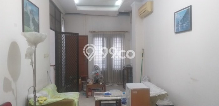 For Sale Rumah 9 Kamar Lokasi Ideal Bagus dan Strategis di Kelapa Gading For Sale Rumah 9 Kamar Lokasi Ideal Bagus dan Strategis di Kelapa Gading