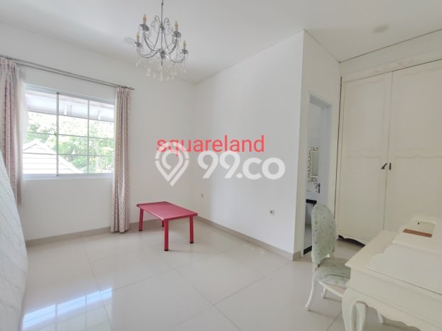 Jual Rumah Luas Elegan Dengan View Cantik di BSD De Park, Tangerang Jual Rumah Luas Elegan Dengan View Cantik di BSD De Park, Tangerang