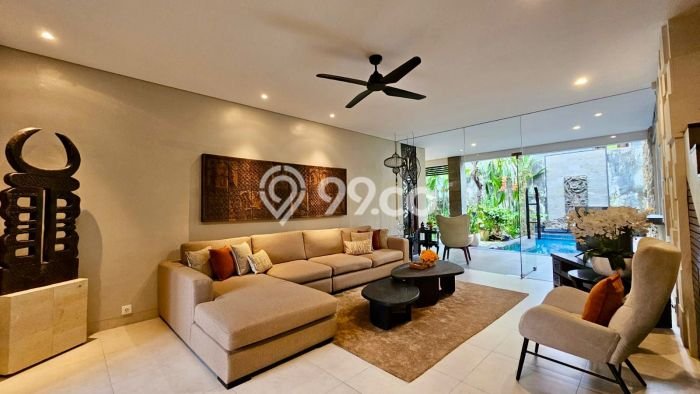 Vila Nyaman di , Luas 300m2m², Pemandangan Indah sekitar Vila Nyaman di , Luas 300m2m², Pemandangan Indah sekitar