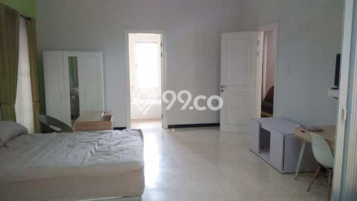 Rumah Mewah Dijual LT 300m2 di Sukolilo, Surabaya Rumah Mewah Dijual LT 300m2 di Sukolilo, Surabaya