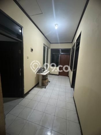 BEST CHOICE! Rumah di Rungkut, LT 294m2m² Bangunan 350m2m² BEST CHOICE! Rumah di Rungkut, LT 294m2m² Bangunan 350m2m²