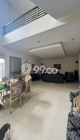Dijual Rumah Luas Megah Dengan View Cantik di Graha, Surabaya Dijual Rumah Luas Megah Dengan View Cantik di Graha, Surabaya