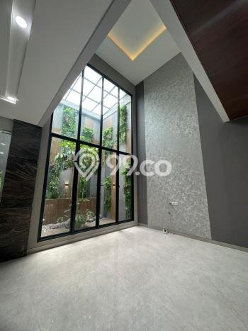 Hunian Elit LB 410m2 Siap Pakai Desain Elegan di Citraland, Surabaya Hunian Elit LB 410m2 Siap Pakai Desain Elegan di Citraland, Surabaya