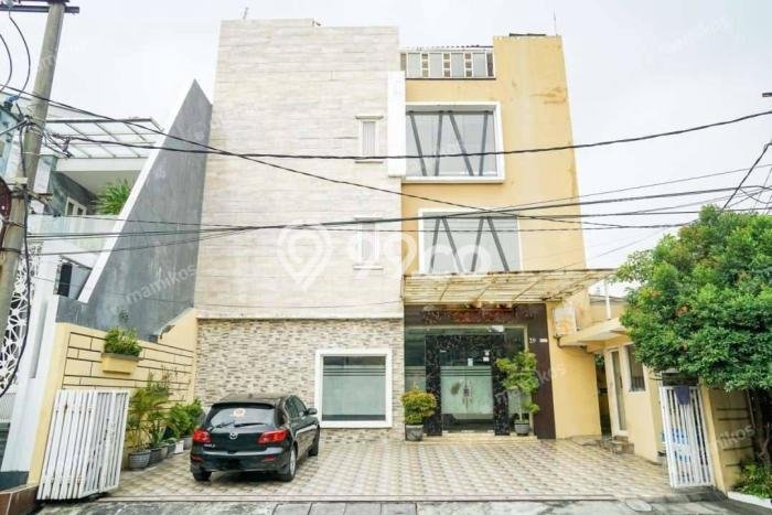 Best Deal Hunian Premium Ideal dan Luas di Gayungan, Surabaya Best Deal Hunian Premium Ideal dan Luas di Gayungan, Surabaya