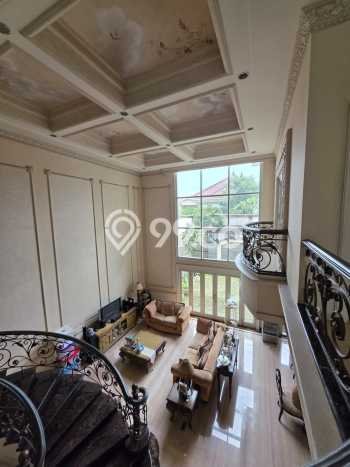 Rumah Elit Modern Tanpa Renovasi di Pakuwon Indah Surabaya Rumah Elit Modern Tanpa Renovasi di Pakuwon Indah Surabaya