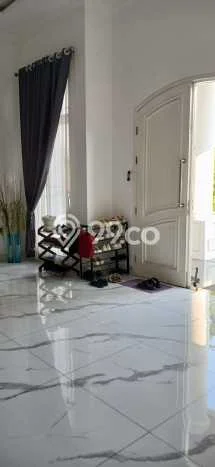 For Sale! Luxury House LT 250m2 Desain Elegan di Pakuwon Indah For Sale! Luxury House LT 250m2 Desain Elegan di Pakuwon Indah