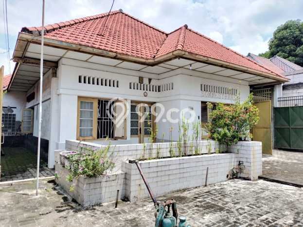Dijual Rumah Premium dengan Fasilitas Sekitar Lengkap di Tegalsari, Surabaya Dijual Rumah Premium dengan Fasilitas Sekitar Lengkap di Tegalsari, Surabaya