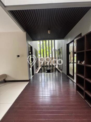 Jual Rumah Luas Megah Dengan View Cantik di Graha, Surabaya Jual Rumah Luas Megah Dengan View Cantik di Graha, Surabaya