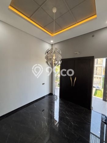 Rumah Elit Modern Siap Huni di Citraland Surabaya Rumah Elit Modern Siap Huni di Citraland Surabaya