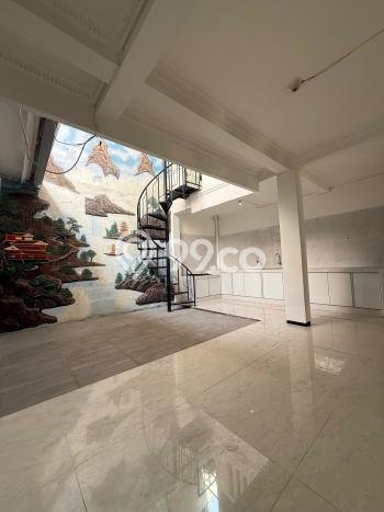 Rumah Strategis area , Dekat Surabaya, Surabaya - 4 KT Rumah Strategis area , Dekat Surabaya, Surabaya - 4 KT