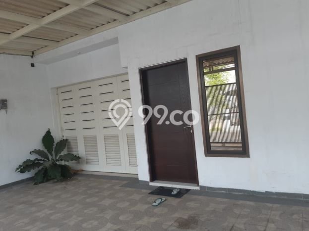 Rumah Elit Modern Siap Huni di Manyar Surabaya Rumah Elit Modern Siap Huni di Manyar Surabaya