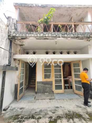 Dijual Rumah Premium dengan Fasilitas Sekitar Lengkap di Tegalsari, Surabaya Dijual Rumah Premium dengan Fasilitas Sekitar Lengkap di Tegalsari, Surabaya