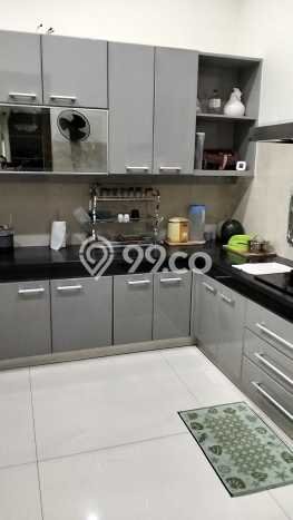 Hunian Mewah LB 550m2 Siap Pakai Desain Elegan di Graha, Surabaya Hunian Mewah LB 550m2 Siap Pakai Desain Elegan di Graha, Surabaya