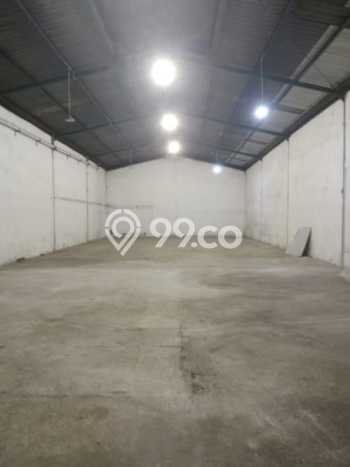 Gudang Dijual di Prime Area Surabaya Luas 465m2 Gudang Dijual di Prime Area Surabaya Luas 465m2