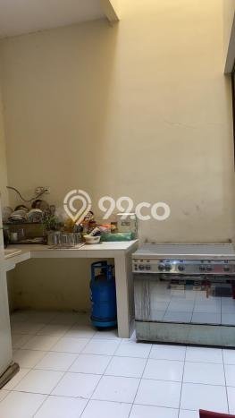 Hunian Eksklusif Dijual LT 319m2 di Wiyung, Surabaya Hunian Eksklusif Dijual LT 319m2 di Wiyung, Surabaya