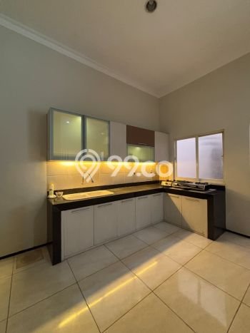For Sale! Premium House LT 189m2 Desain Elegan di Galaxy For Sale! Premium House LT 189m2 Desain Elegan di Galaxy