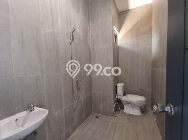 Rumah kawasan Jatiwaringin, Jakarta Timur, LT 88m² Bangunan 72m² Rumah kawasan Jatiwaringin, Jakarta Timur, LT 88m² Bangunan 72m²