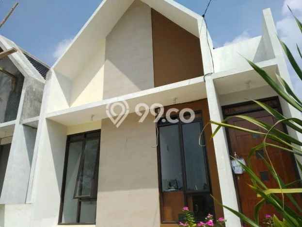 Hunian Terjangkau LT 70m2 di Komsen Lingkungan Asri Hunian Terjangkau LT 70m2 di Komsen Lingkungan Asri