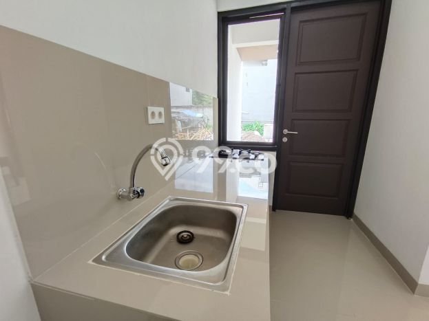 INVESTASI CERDAS! Rumah Exclusive Lubang Buaya, Jakarta Timur, LT 85m² LB 90m² INVESTASI CERDAS! Rumah Exclusive Lubang Buaya, Jakarta Timur, LT 85m² LB 90m²