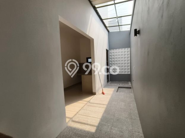 INVESTASI CERDAS! Rumah Exclusive Lubang Buaya, Jakarta Timur, LT 85m² LB 90m² INVESTASI CERDAS! Rumah Exclusive Lubang Buaya, Jakarta Timur, LT 85m² LB 90m²