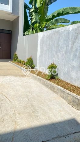Jual Rumah Eksklusif 2 KT di Jatiwarna, Bekasi Jual Rumah Eksklusif 2 KT di Jatiwarna, Bekasi