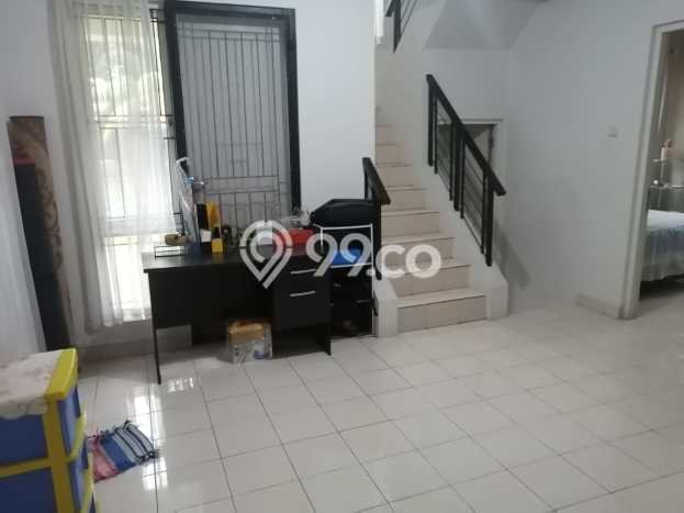 Rumah Luxury Modern Tanpa Renovasi di Kota Wisata Bogor Rumah Luxury Modern Tanpa Renovasi di Kota Wisata Bogor