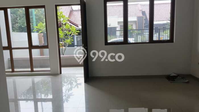 Rumah Elit Modern Tanpa Renovasi di Raffles Hills Jakarta Timur Rumah Elit Modern Tanpa Renovasi di Raffles Hills Jakarta Timur